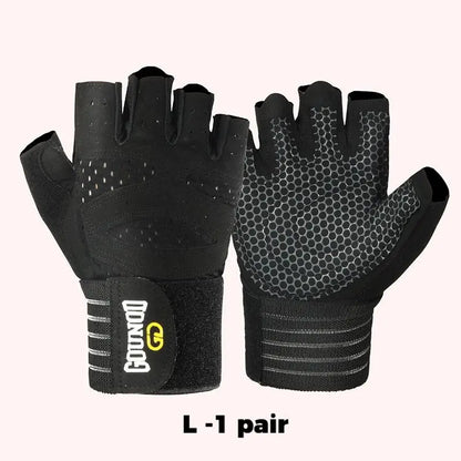 Breathable Mesh Training Gloves, Half-Finger Design with Anti-Slip Grip, Secure Wrap Wristband & Shock-Absorbing Palm Padding, Adjustable, Bodybuilding Sports Gloves, Durable, Home Fitness Training